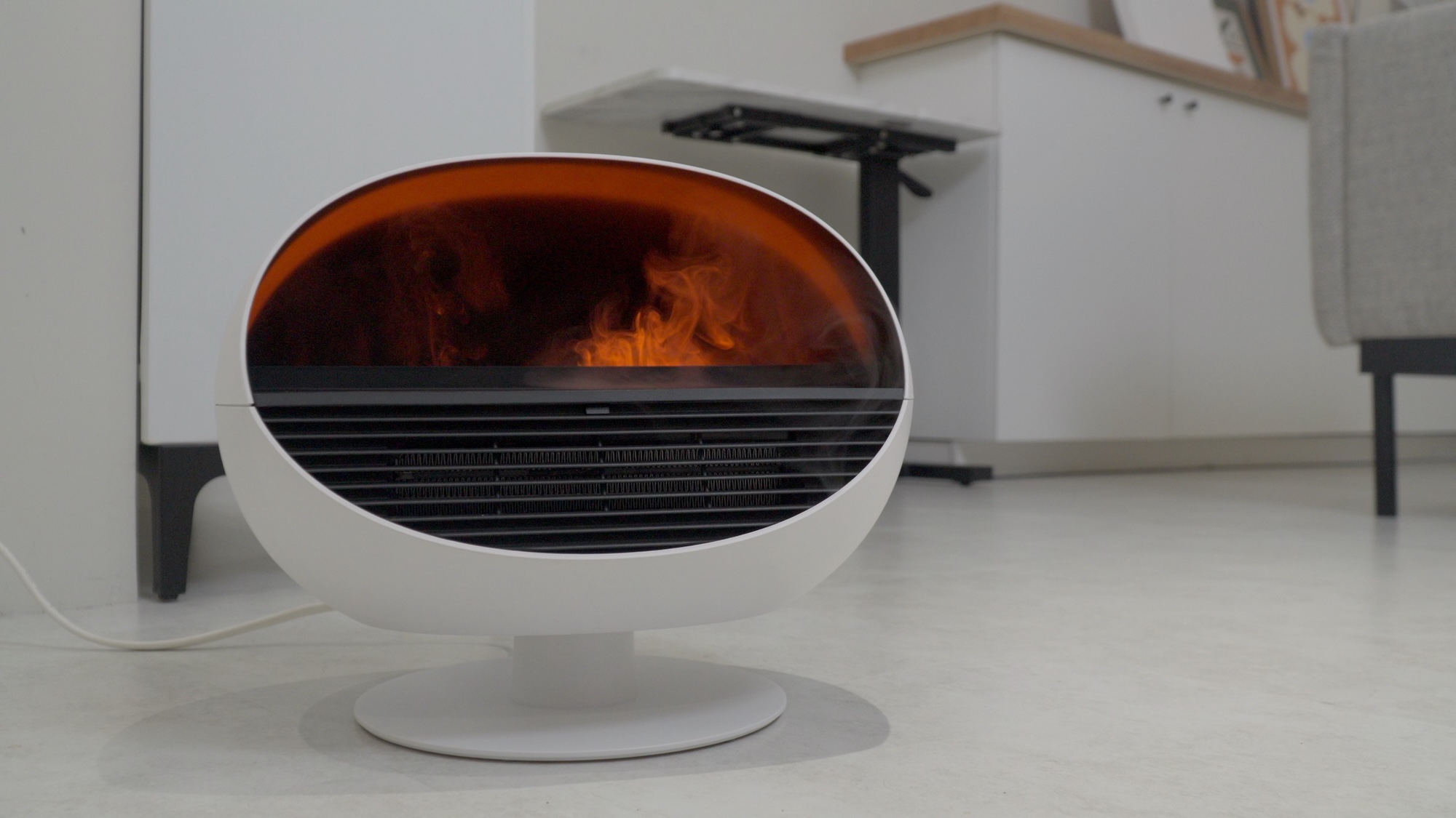 改變家的氛圍、溫度與氣味：Stadler Form Erik香氛水氧電暖器