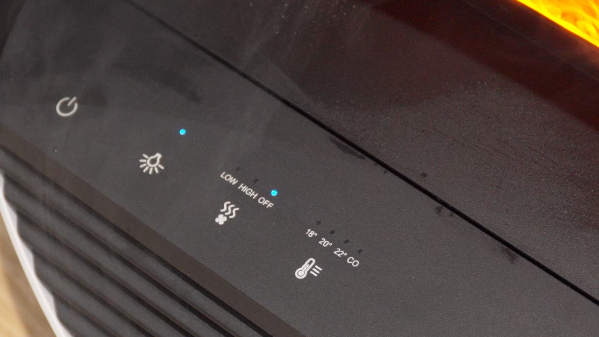 改變家的氛圍、溫度與氣味：Stadler Form Erik香氛水氧電暖器